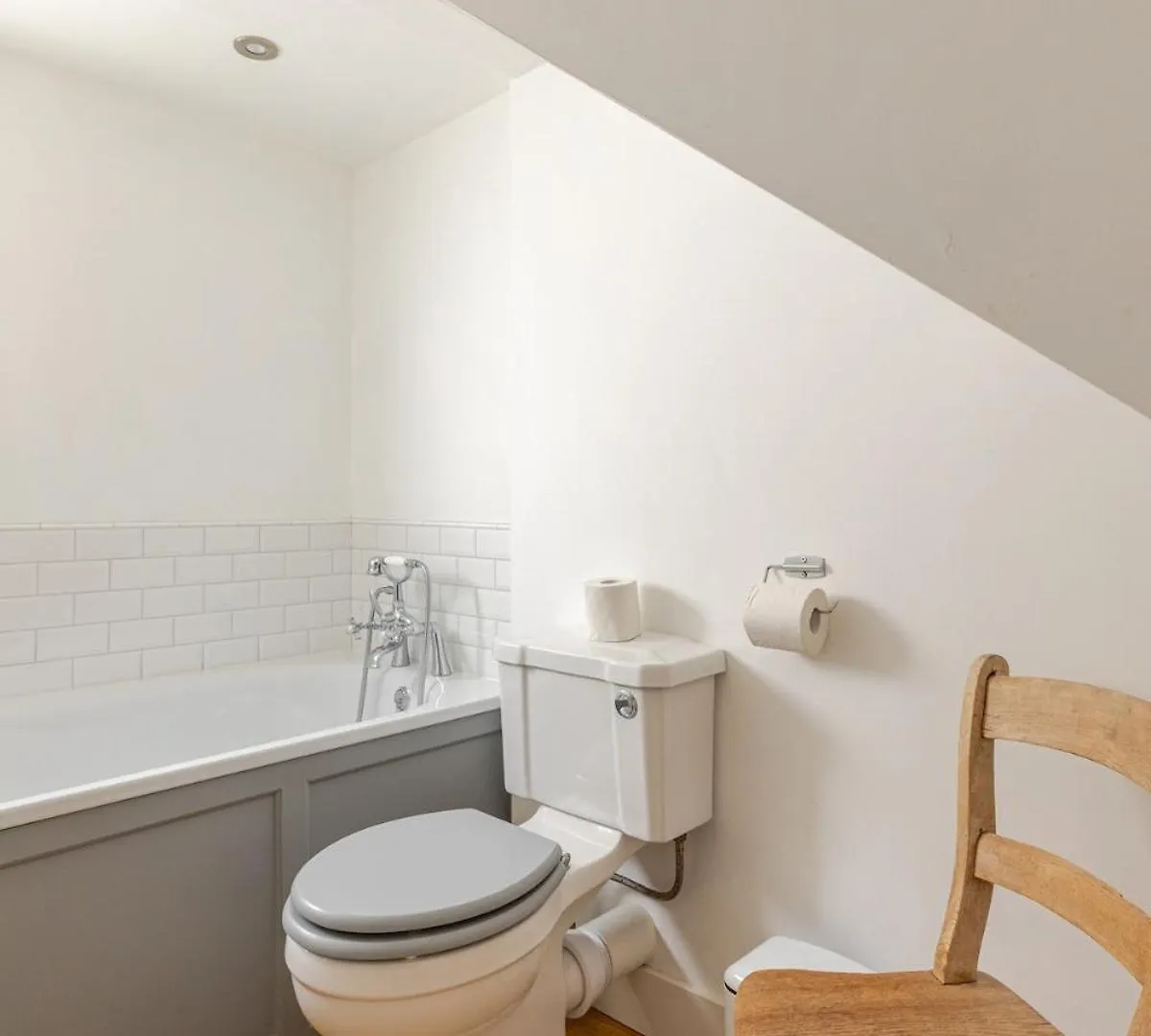 Perfect Brighton Getaway Near Beach, Town, Station Apartament