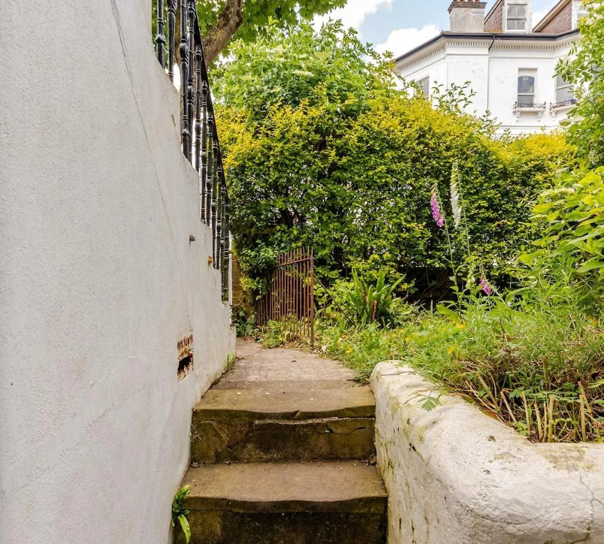 Perfect Brighton Getaway Near Beach, Town, Station Wielka Brytania